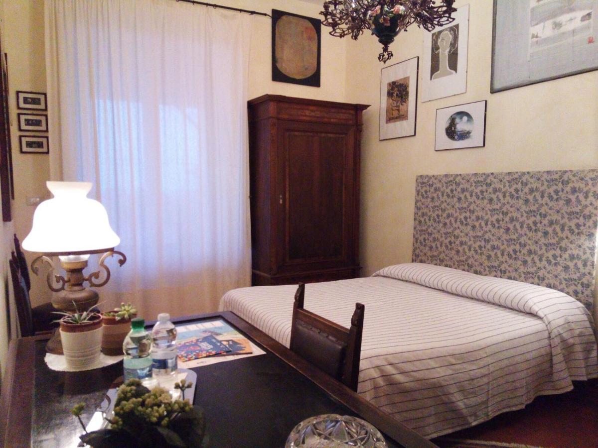 A Casa Di Tommy B&B Ачиреале Екстер'єр фото